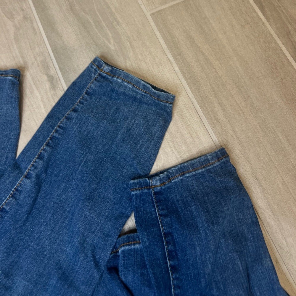 Universal Thread Jean Bundle - Picture 3 of 3